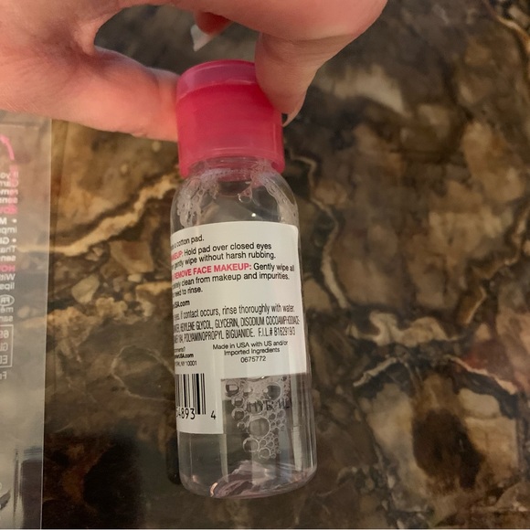 Garnier Skinactive Micellar Cleansing Water All-in-1 travel set - Picture 9 of 9